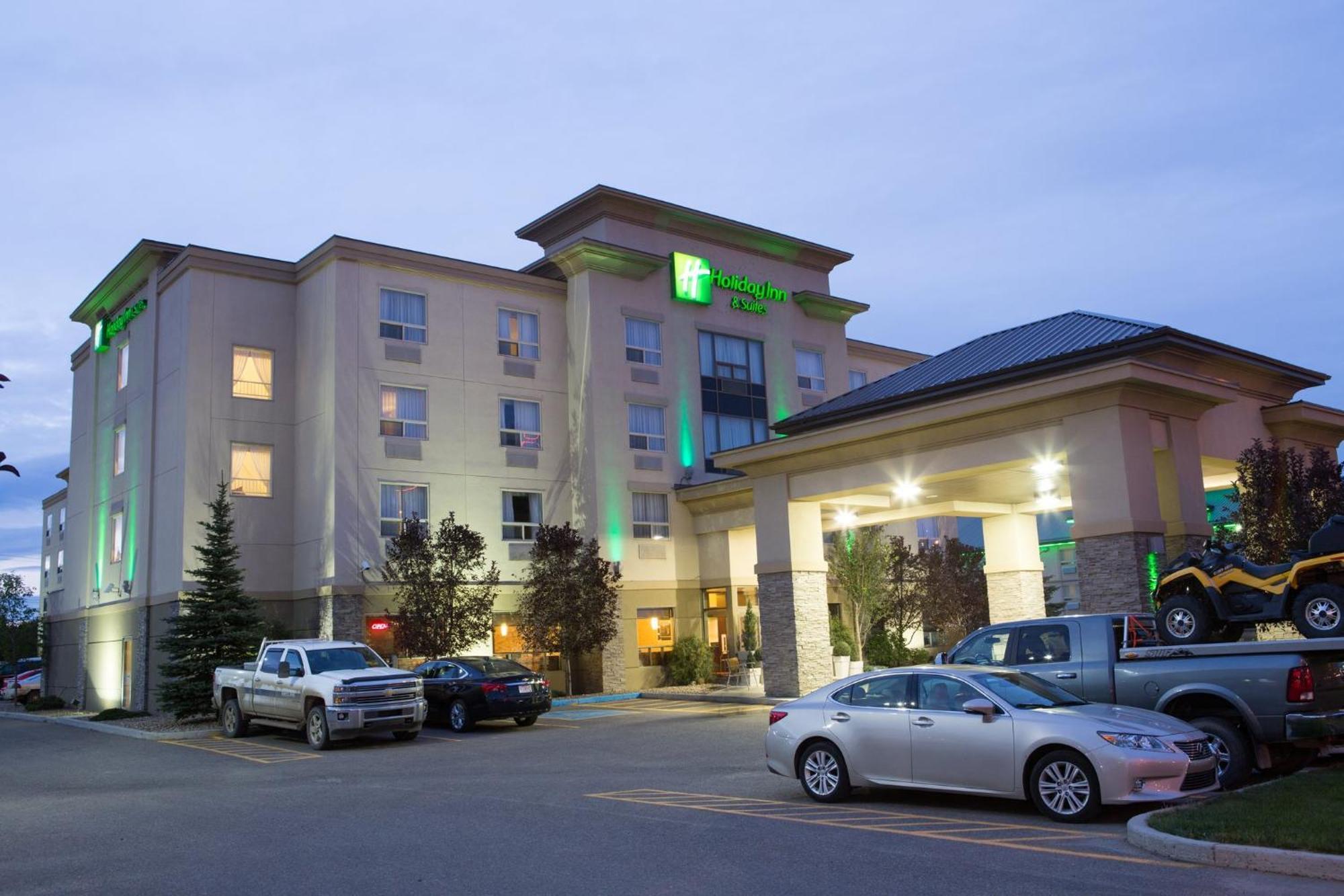 Holiday Inn & Suites Lloydminster By Ihg Bagian luar foto